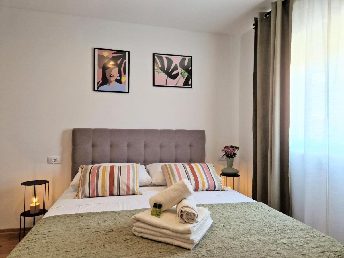 Jazz Rooms And Apartments Rovinj Exteriör bild